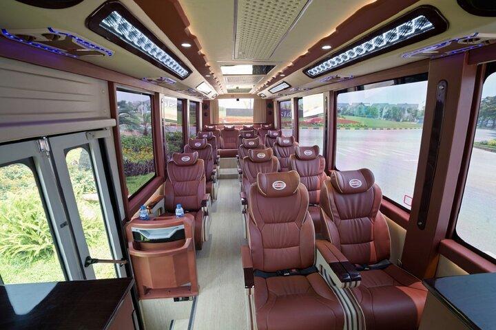 Daily Limousine Bus Halong - Ninh Binh - Halong