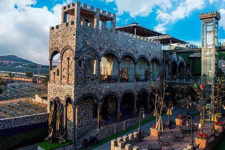 Private Full-Day Tour to Tequila Visiting El Castillo de Tequila