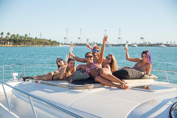 The SOUTH BEACH Sundancer Rental