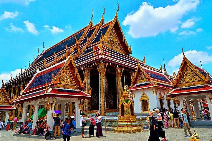 Bangkok Grand Palace and Emerald Buddha Tour
