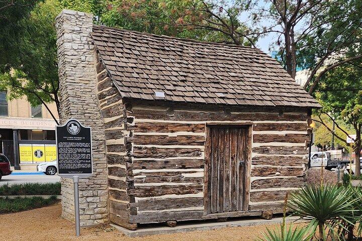 Historic Dallas Downtown Solo Self Guided Walking Tour