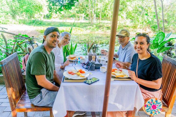 Angkor Sunrise Jeep Tour / SUV Car Available