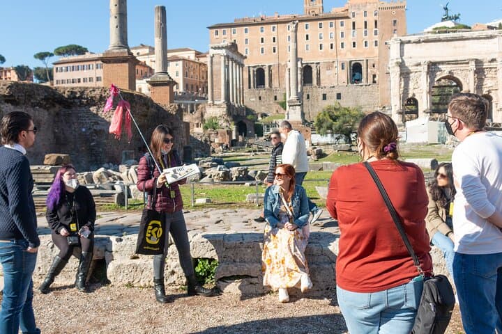 Ancient Rome Guided Walking Tour: Colosseum, Forum and Palatine