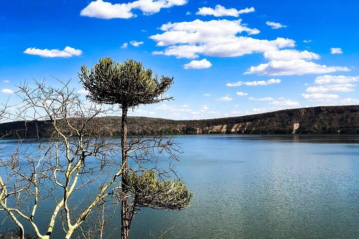 5-Hour Private Guided Tour in Lake Chala with Lunch