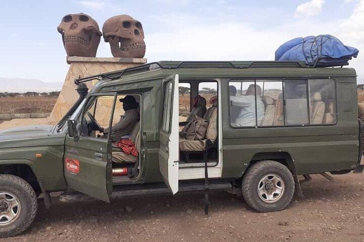 Private Multi-Day Tour to Tarangire Eyasi Ngorongoro Serengeti and Natron