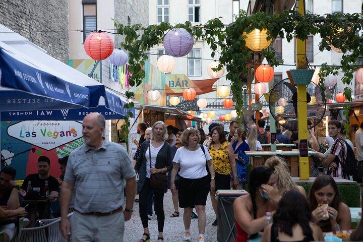 Budapest Ruin Bars Evening Walking Tour with Drinks & Snacks