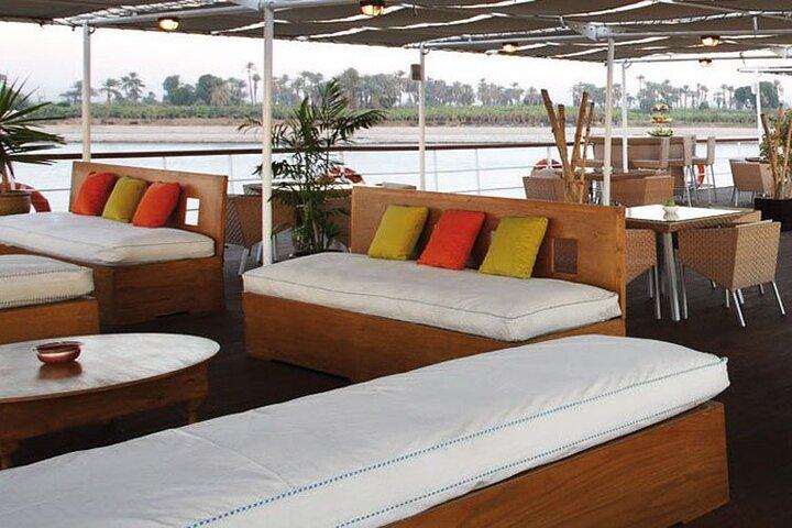 Nile Cruise 5 Days / 4 Nights from Luxor To Aswan