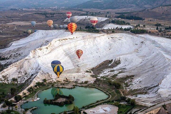 Pamukkale Hot Air Balloon w/Flight Certificates,Champagne Toast & Hotel Transfer