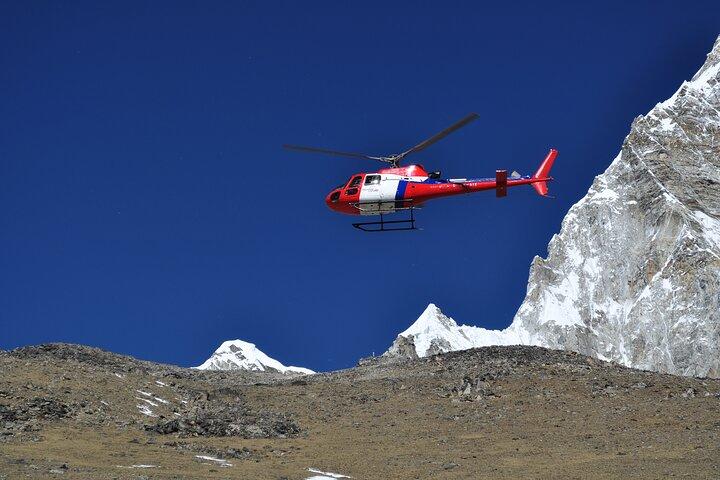 Everest Base Camp Tour & View Point by Helicopter from Katmandu