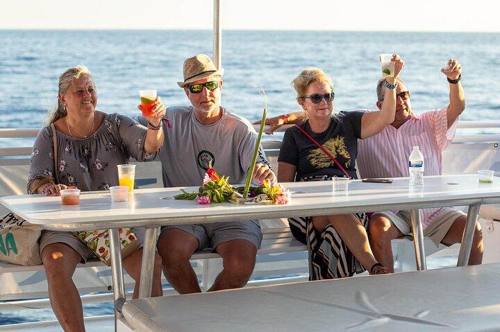 Sunset Sail Tour with Local Food