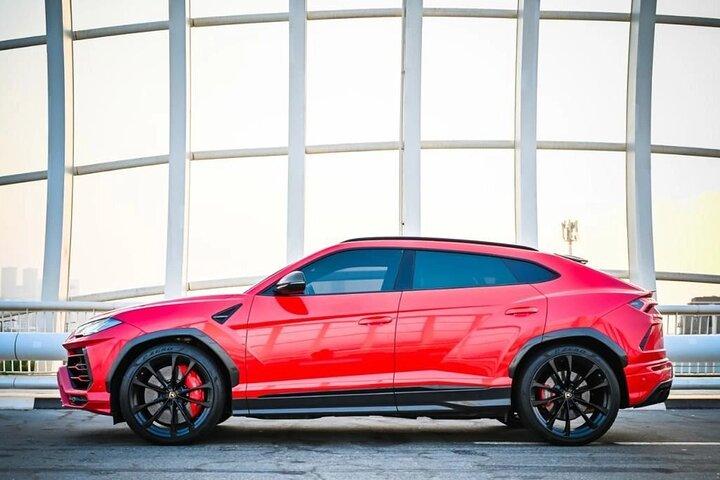 Full-Day Lamborghini URUS Rental in Dubai