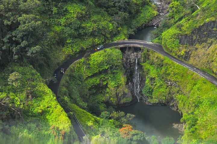 Road to Hana Rainforest, Black Sand Beach, Waterfalls & Lunch