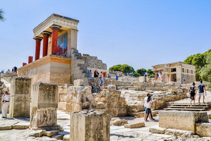 Full-Day Tour Knossos and Heraklion From Chania