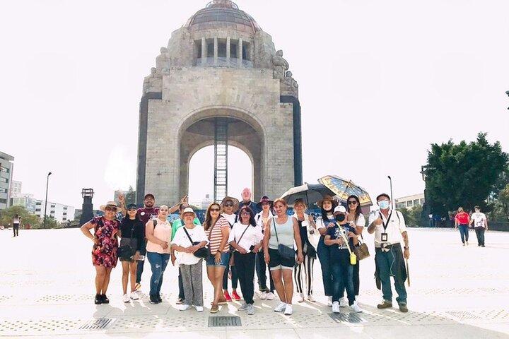 The best and most complete PRIVATE CITY TOUR through the Historic Center