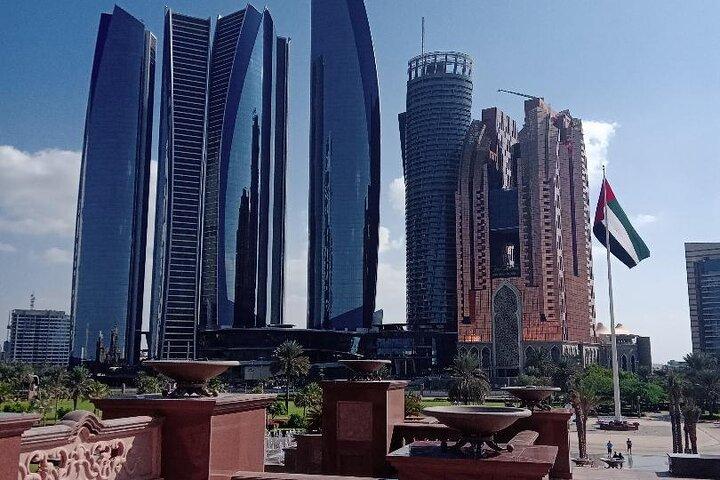 From Abu Dhabi: Private Abu-Dhabi Half-Day Tour with Professional Driver