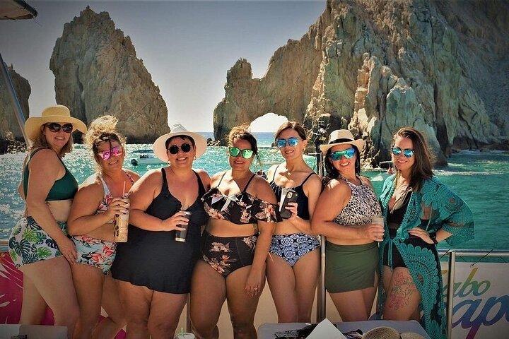 Cabo City Tour, Tequila Tasting, Snorkeling Cruise and Lunch