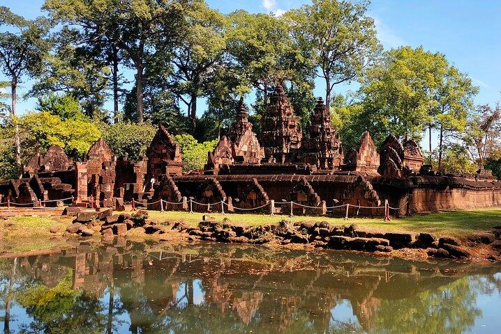 Private Full Day Tour Khbal Spean - Banteay Srei & Sunset Pre Rup