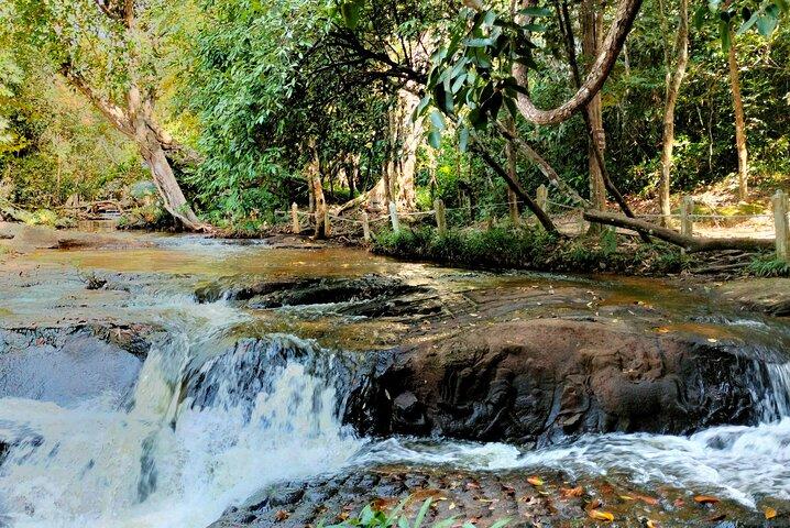Private Full Day Tour Khbal Spean - Banteay Srei & Sunset Pre Rup