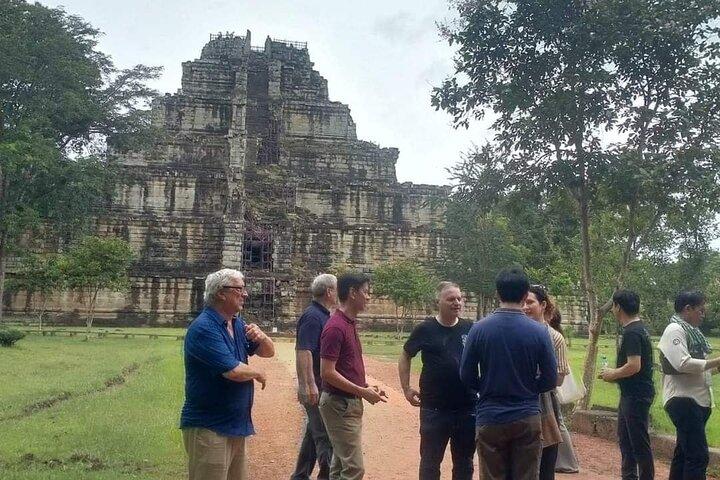 Full-Day Tour to Beng Mealea and Koh Ker Temple