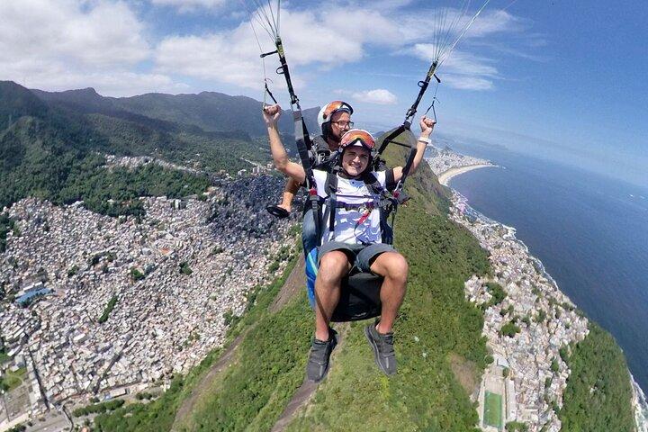Best Paragliding Tandem Flight in Rio de Janeiro - Video Included