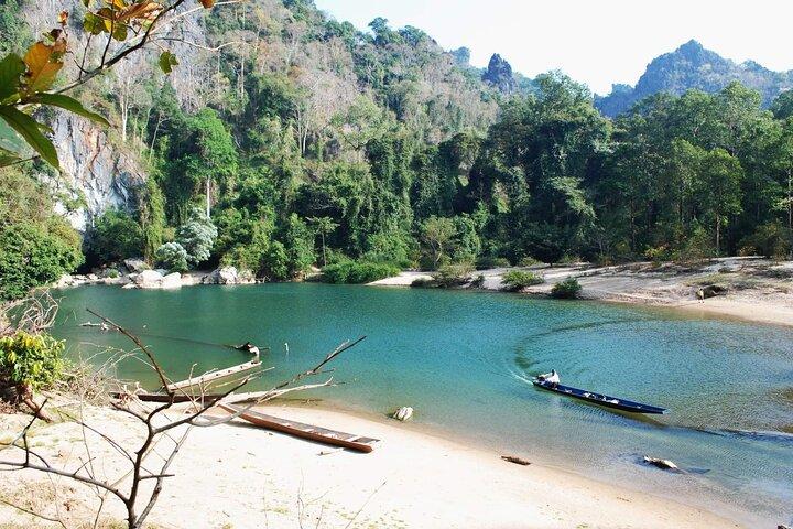 Private tour Vientiane to tham kong lor, Phonsavan, Luang prabang