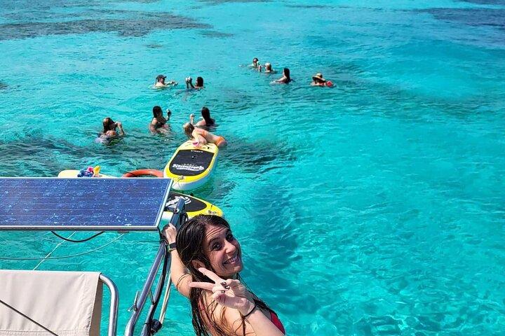 Cancun Private Catamaran Isla Mujeres Drinks Snorkeling Lunch Fun
