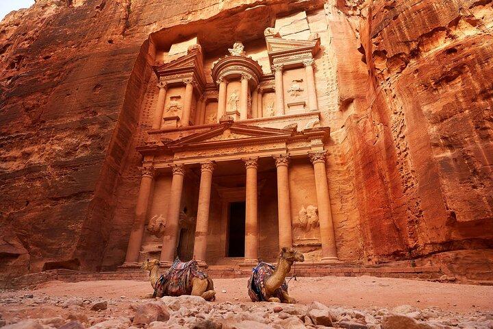 Petra and Wadi Rum Private Guided Tour