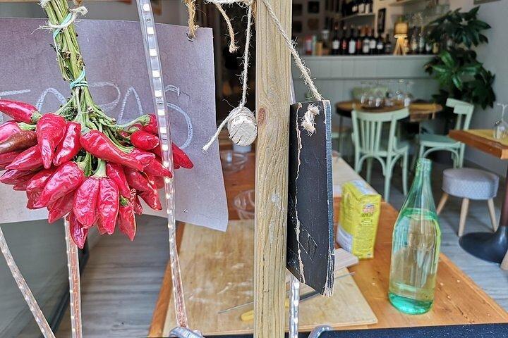 Pasta Class and wine tasting in Lecce
