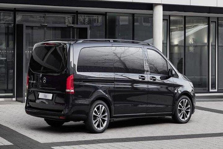 Istanbul Airport or Sabiha Gokcen Private Airport Transfers
