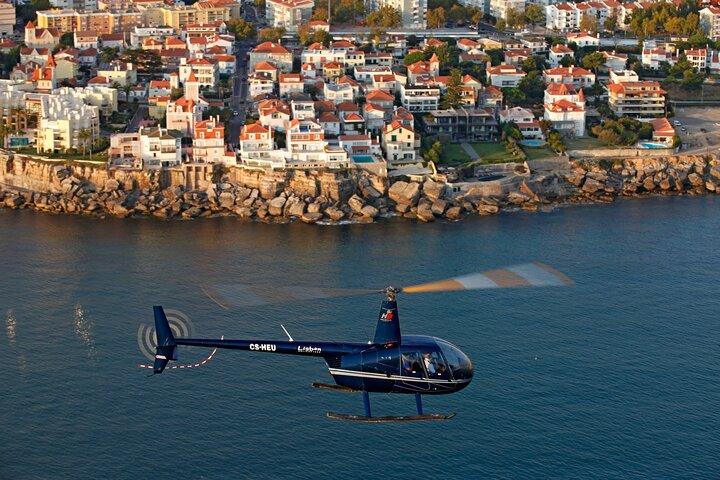 Lisbon: Discoveries Helicopter Tour