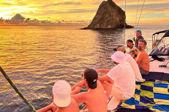 Trip (half day) in a Private Sailing Boat in the Tayrona Park
