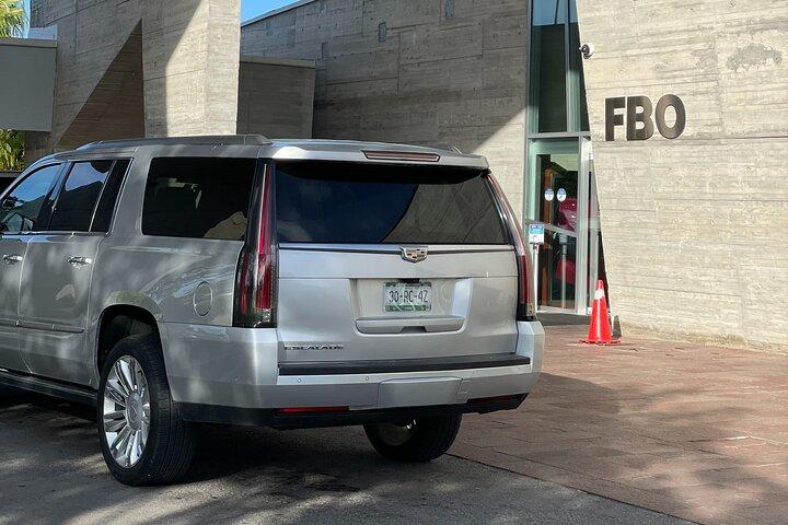 Private Luxury Transfer from Airport to Playa del Carmen