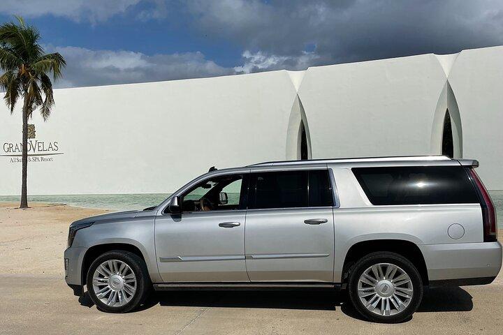 Private Luxury Transfer from Airport to Playa del Carmen