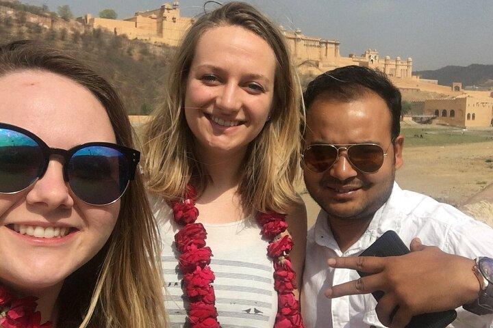 Jaipur Local Sightseeing Tour by Car and Driver