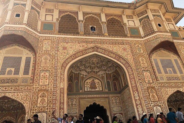 Jaipur Local Sightseeing Tour by Car and Driver