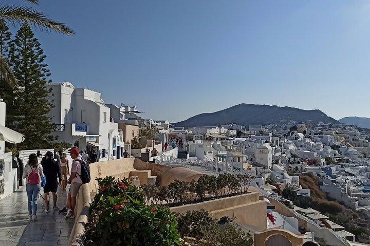 Santorini: Caldera Trail Guided Hike