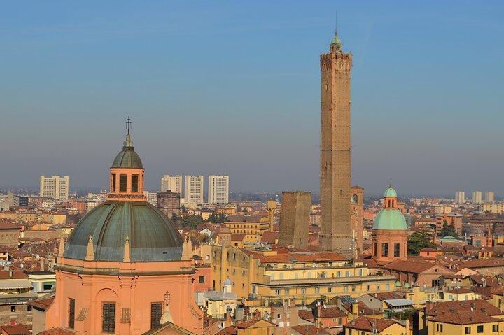 Private Direct Transfer From Milan to Bologna