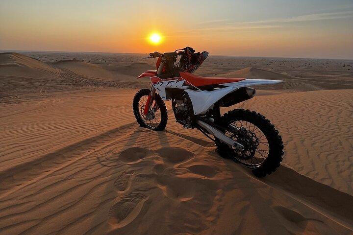1-Hour KTM 450CC Dirt bike Desert Adventure Tours in Dubai