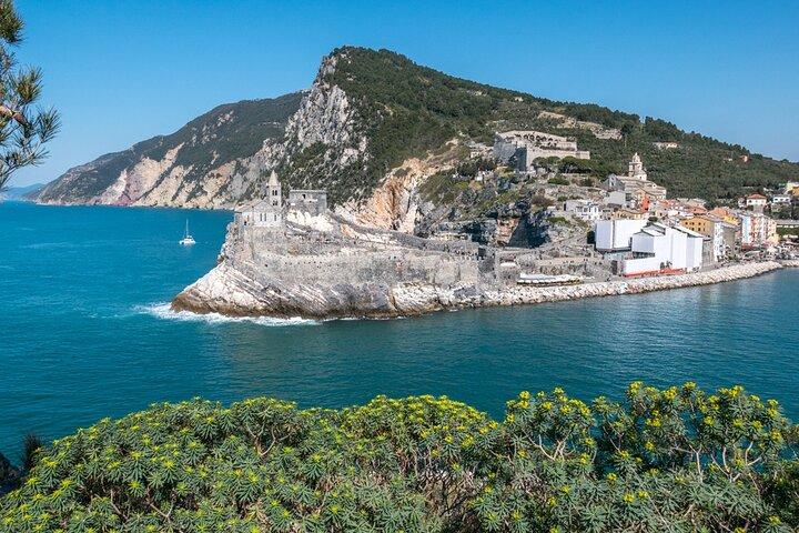 Boat Tour in the Gulf of poets, Portovenere and 3 islands