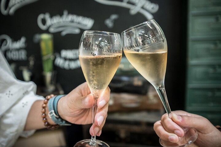 The Must-sees 3h30 from Epernay (Private Half day Champagne Tour)