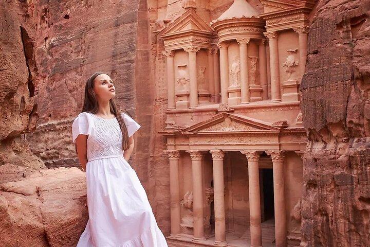 Petra and Petra By Night Private Guided Tour