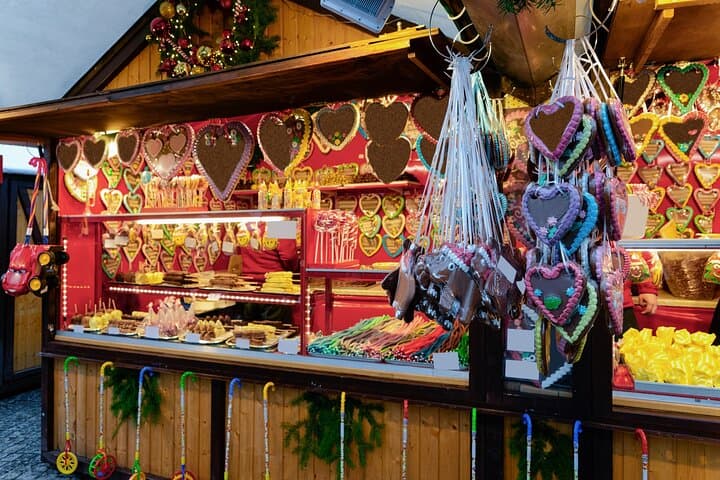 Berlin Christmas Markets and Sightseeing Private Tour