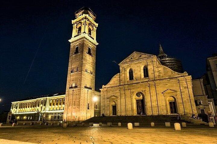 PRIVATE tour of UNUSUAL and hidden Turin for curious people