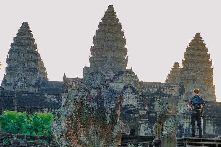 Personalised Angkor Wat Sunrise Tour by TukTuk