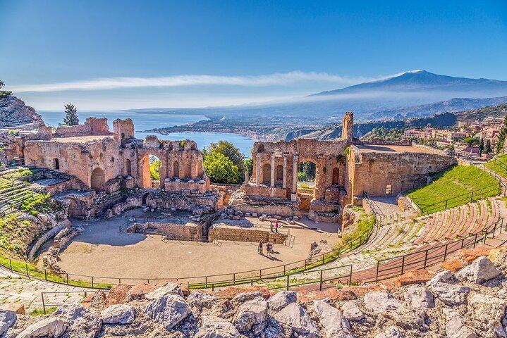 10-Hour Private Tour of Mount Etna and Taormina from Palermo