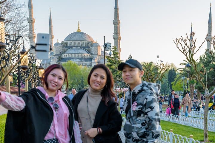 Istanbul: Topkapi Palace, Hagia Sophia & Blue Mosque