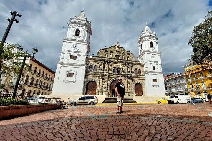Private and Personalized Half Day Panama Canal and City Tour
