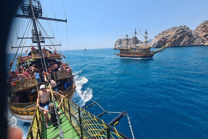 All Inclusive Pirate Boat Trip in Alanya