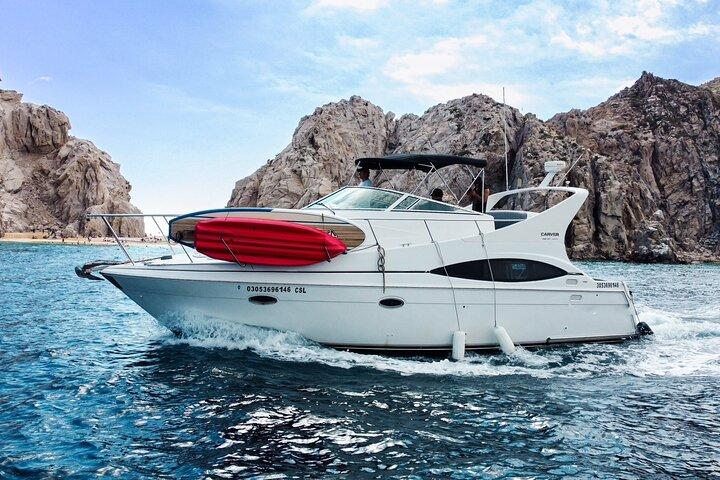 Yacht Carver - Luxury Private Yacht Tour