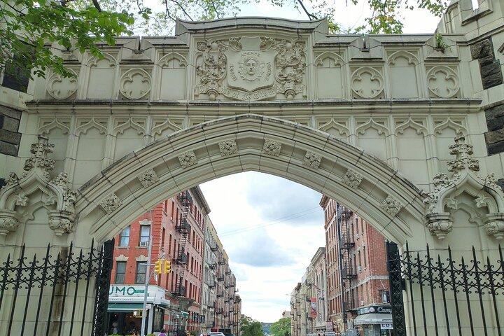 Sunday Walking Tour and Gospel in West Harlem